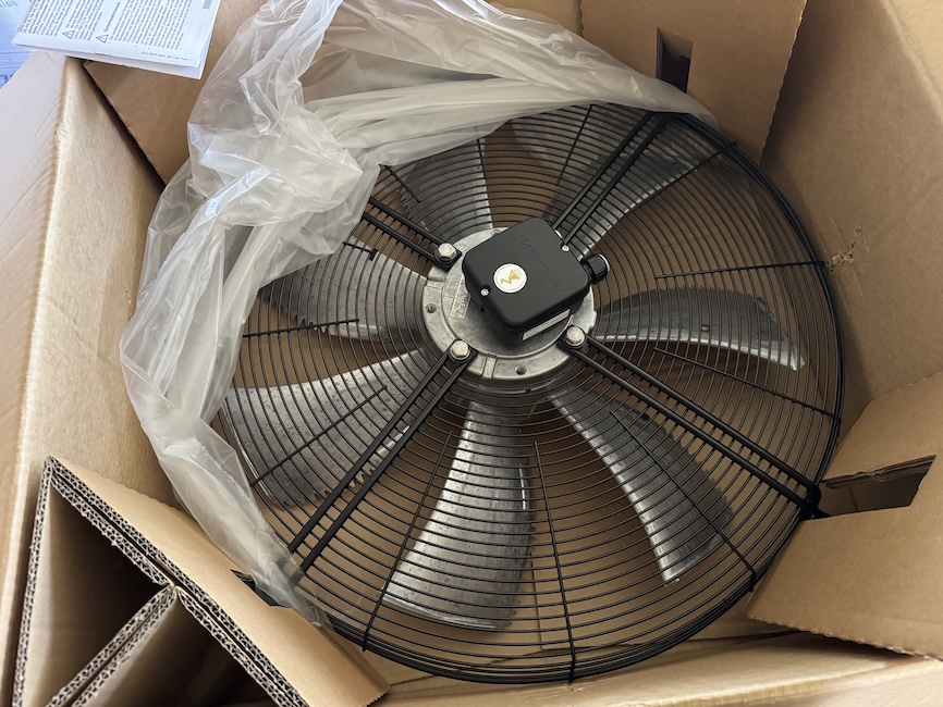 IMG_5385-AC Ventilators 1.jpg